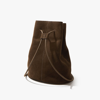 High Gloss Pebbled Cowhide Leather Mini Bucket Bag for Women Chic Vintage Inspired Design for Commute Versatile Shoulder and Handheld Style