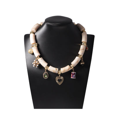Unique Creative Design: Versatile Alloy Pendant Resin Bamboo Section Necklace – Statement Piece for Fashion-Forward Individuals