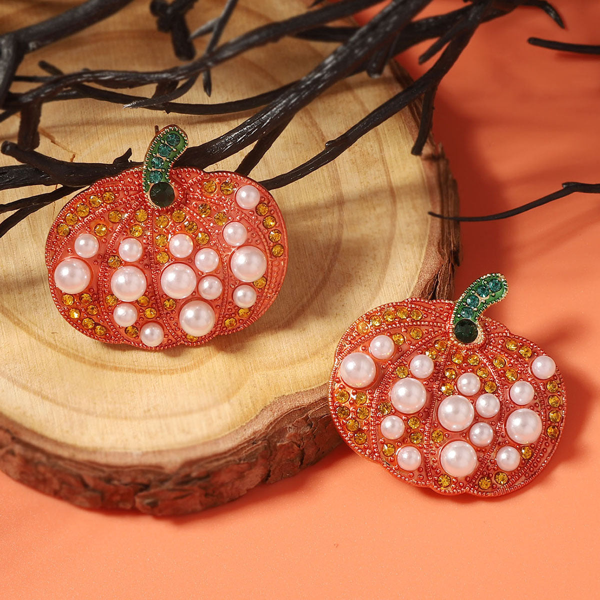 Creative Halloween Pumpkin Earrings with Faux Pearl and Zirconia Accent - Stylish and Versatile Alloy Design for Effortless Fashion