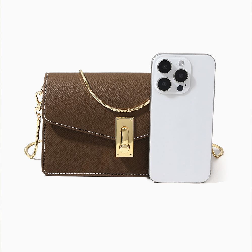 Envelope Crossbody Bag Chic Small Shoulder Bag for Casual Commuting and Everyday Versatility