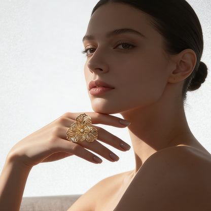 Bohemian Vintage Hollow Metal Big Flower Adjustable Ring for Women - Elegant and Casual Design Perfect for Any Occasion