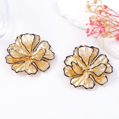 Bold and Unique Oversized Floral Metal Drop Earrings with Black Edges - Versatile Statement Accessories for Casual Elegance