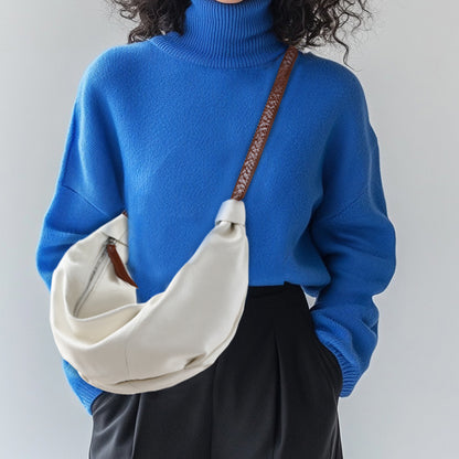 Niche Design Crossbody Bag with Top Grain Leather Zipper Closure Versatile Handheld Dumpling Bag for Chic Underarm Carry