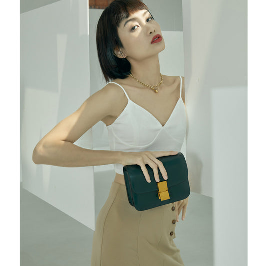 Women's Genuine Leather Bag Minimalist Small Tofu Shoulder Bag with Lock Closure and Versatile Crossbody Design