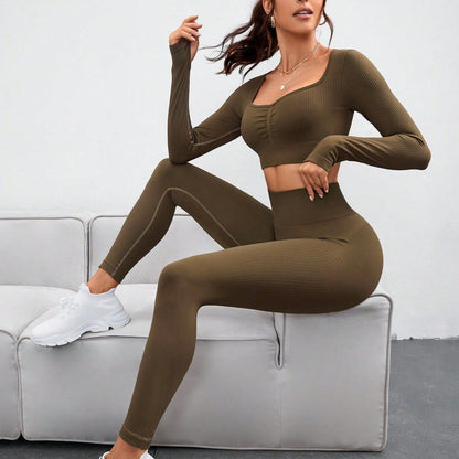 Seamless Long Sleeve Yoga Outfit for Women High Elasticity Quick Dry and Tight Fitting Running and Fitness Pants Two Piece Set for Comfort