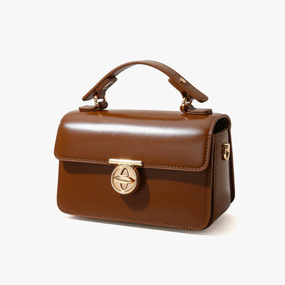 Chic Korean Inspired Envelope Bag Unique Design Crossbody Purse for Fashion Forward Women Genuine Leather Work and Commute Handbag