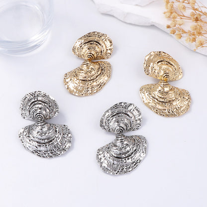 Chic Vintage-Inspired Alloy Double Shell Drop Earrings – Elegant Beach Vacation Accessory for a Stylish Look