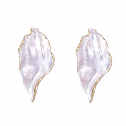 Trendy and Chic Irregular Pleated Alloy Drop Oil Leaf Earrings – Versatile Accessory for Everyday Elegance