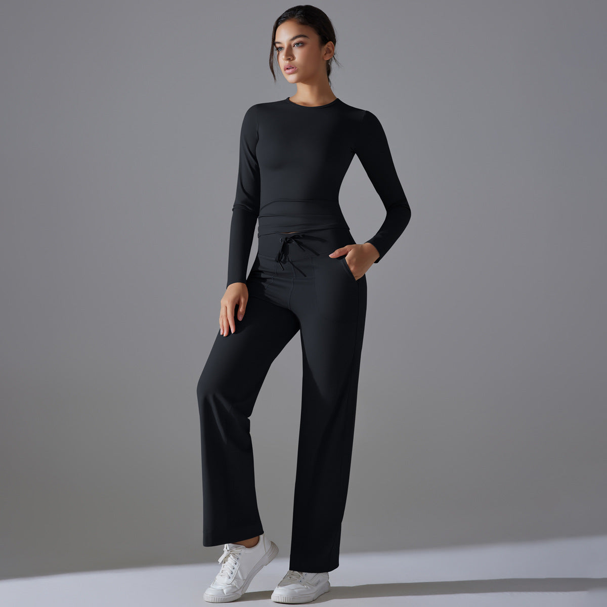 Ultra Comfortable Long Sleeve Yoga Set with Pockets High Performance Workout Gear and Adjustable Wide Leg Pants for Intense Fitness and Running