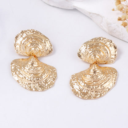 Chic Vintage-Inspired Alloy Double Shell Drop Earrings – Elegant Beach Vacation Accessory for a Stylish Look