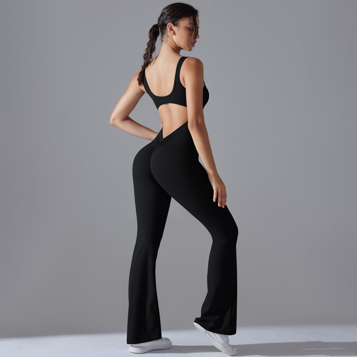 V Back Fitted Bodysuit with Pleated Design for Enhanced Lift and Flare Ideal Yoga and Fitness Outfit for Maximum Comfort