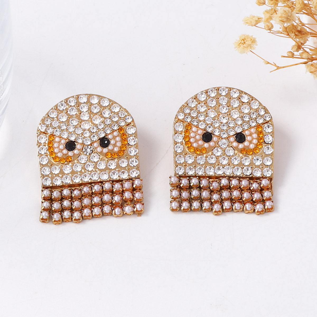 Charming Minimalist Halloween Owl Earrings with Rhinestones - Perfect for the Festive Season and Everyday Wear