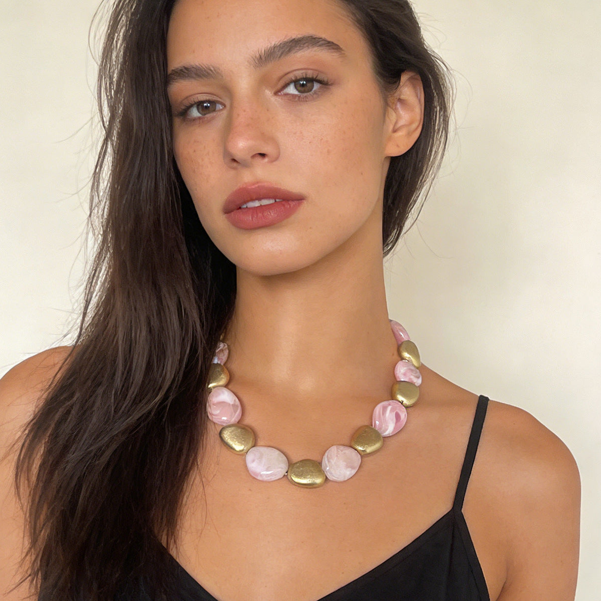 Elegant Minimalist Baroque-Inspired Irregular Geometric Beaded Necklace - Perfect for Everyday Wear and Versatile Styling