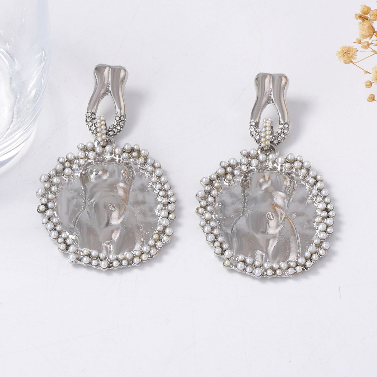 Exaggerated Vintage-Inspired Unique Artistic Exquisite Heavy-Duty Alloy Sculptural 3D Human Figure Earrings for Distinctive Fashion Statements