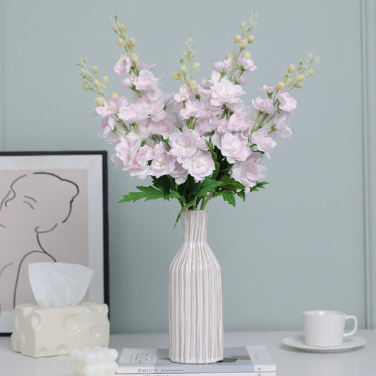 Realistic High Moisture Hydrangea Flowers | Perfect for Outdoor Weddings, Elegant Decor, and Table Centerpieces - Luxurious Home Styling with Soft, Beautiful Hyacinths