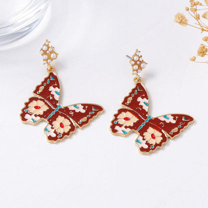 Elegant and Luxe Alloy Animal-Themed Drop Earrings with Artistic Retro Floral Design - Chic Everyday Accessory for Women
