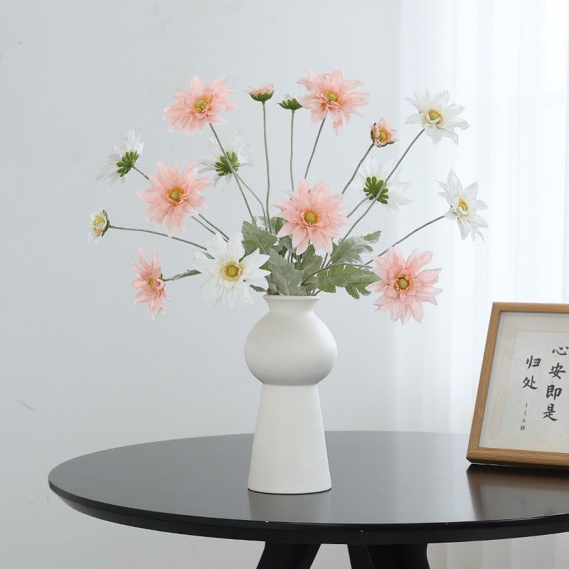 Realistic Faux Lucky Chrysanthemum Silk Flower - Perfect for Outdoor Photography, Event Decor, and Venue Styling