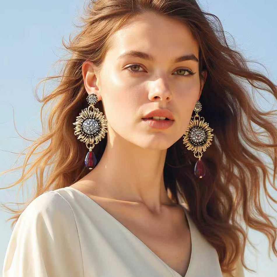 Elegant Vintage Bohemian Zircon Sunflower Drop Earrings - Exquisite, Versatile Design for Effortless Style