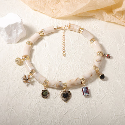 Unique Creative Design: Versatile Alloy Pendant Resin Bamboo Section Necklace – Statement Piece for Fashion-Forward Individuals