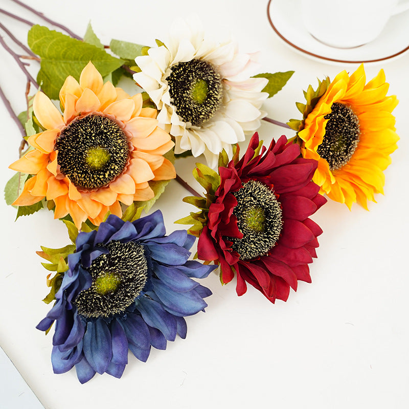 Lifelike Sunflower Silk Flower Bouquet for Stunning Home Decor and Photography Props - Perfect for Living Room Arrangements and Handheld Displays