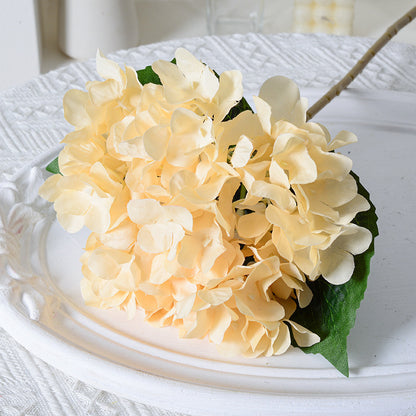 Lifelike Hydrangea Silk Flowers - Soft to the Touch, Moisture-Resistant, Perfect for Wedding Decor and Home Accents - Elegant Faux Floral Arrangement for Living Room Centerpieces