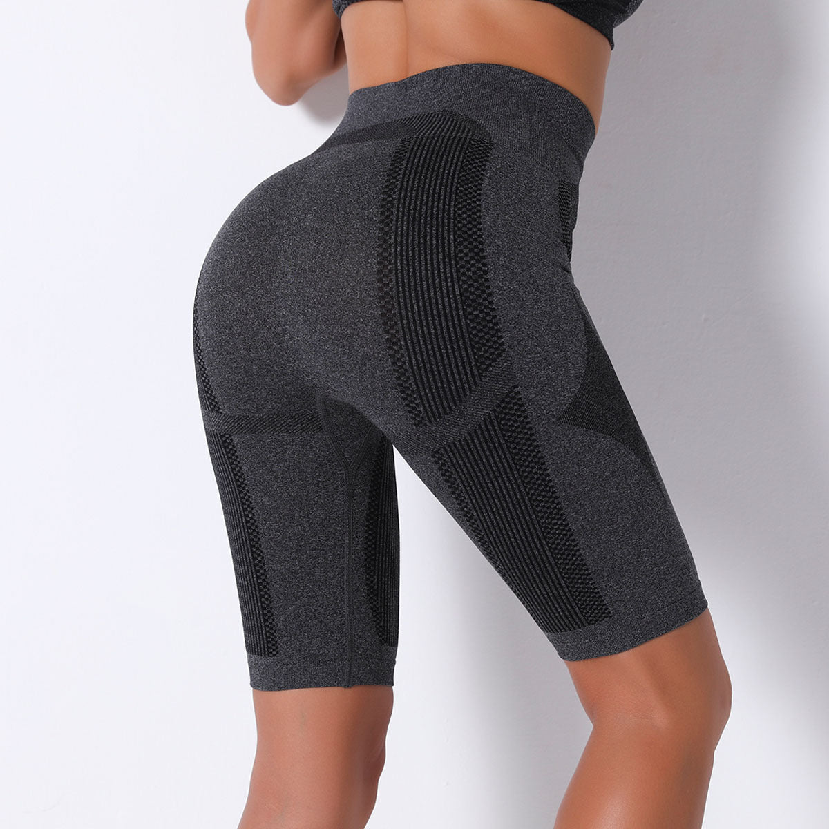 High Waisted Butt Lifting Sports Shorts for Women Tight Yoga Pants Quick Dry Training and Running Workout Shorts with Comfort and Style