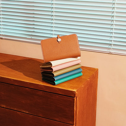 Leather Envelope Crossbody Bag for Women High End Genuine Cowhide Small Shoulder Bag with Chic Design and Versatile Use