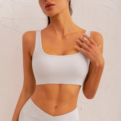 Seamless Strappy Sports Bra with Ribbed Design Supportive Fitness Bra for Enhanced Lift and Back Coverage