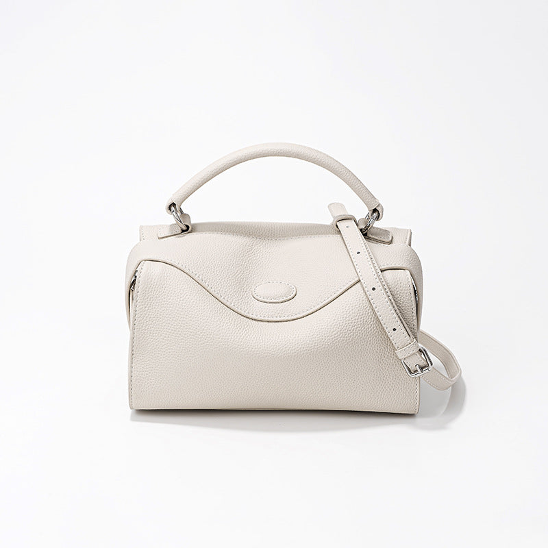 First Layer Cowhide Vintage Boston Bag Spacious Leather Pillow Tote Handbag for Elegant Daily Use