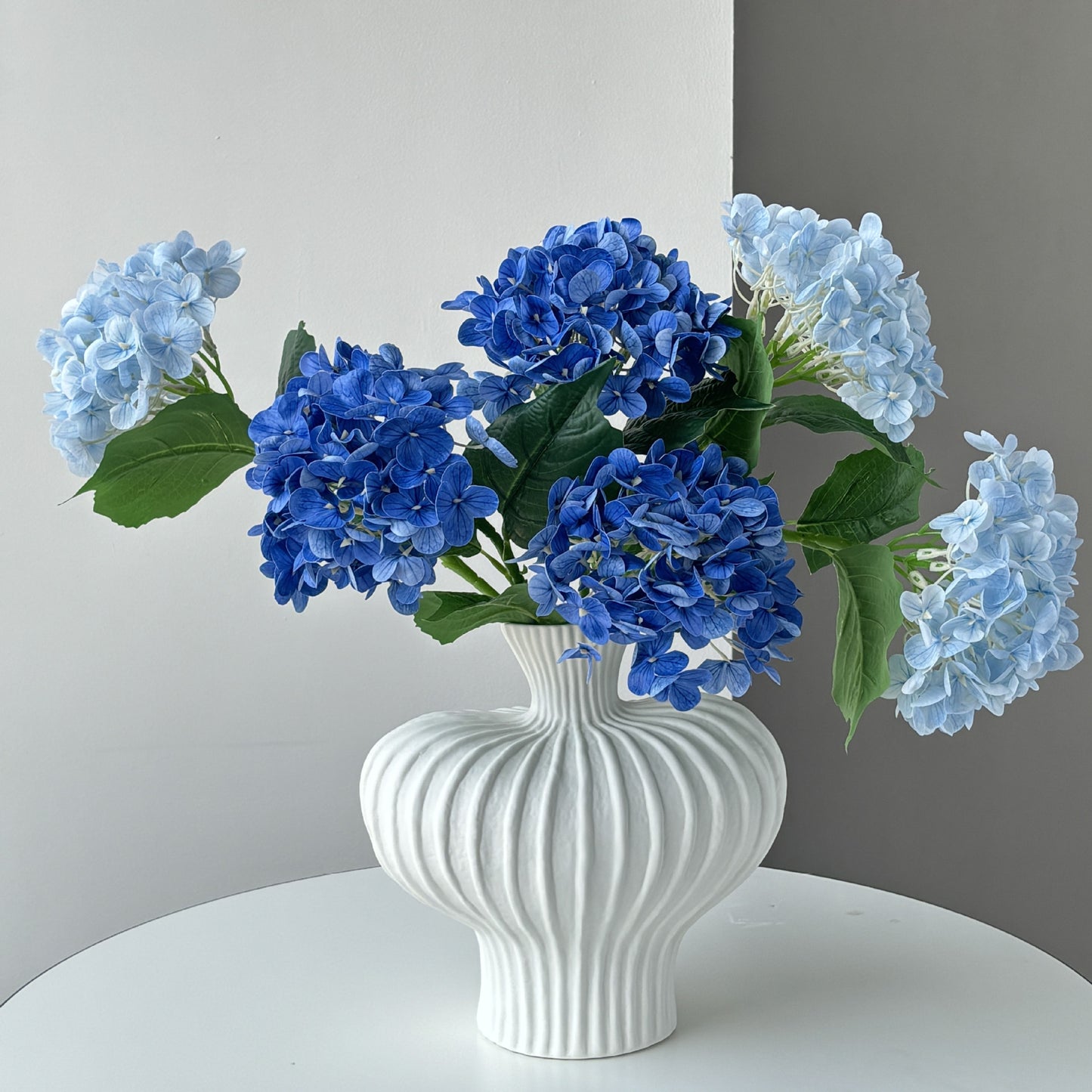 Realistic Touch Hydrating Single-Stem Hydrangea - 72-Piece Decorative Faux Flower Arrangement for Living Room and Dining Table - Perfect for Elegant Home Decor