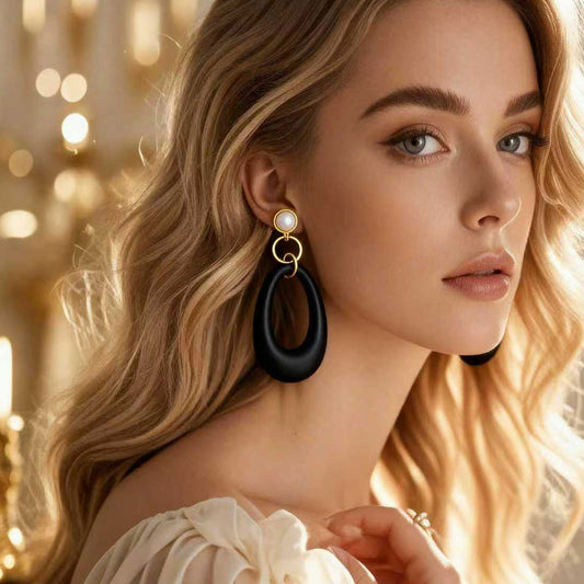 Exaggerated Minimalist Vintage Geometric Hollow Oval Earrings with Faux Pearl - Unique Artistic Jewelry for a Statement Look