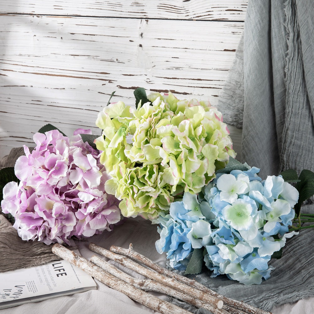 Realistic Hydrangea Faux Flowers for Home Decor - Elegant Wedding Bouquet, Aisle Decorations, and Stunning Floral Wall Arrangements (Model: MW07355)