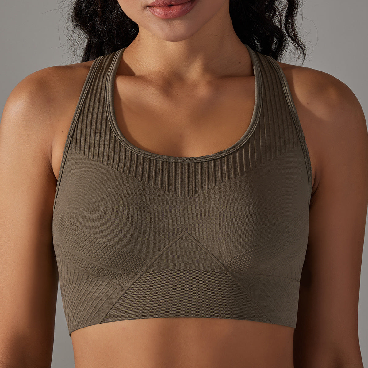 Seamless Knitted Jacquard Sports Yoga Gym Tank Top Ultra Stretch Supportive Shock Resistant and Beautifully Shaped Sports Bra for Optimal Performance