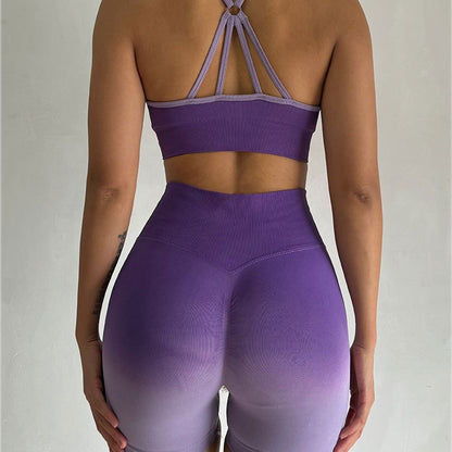 Seamless Gradient Yoga Set with High Waisted Peach Lift for Comfort and Style for Yoga and Fitness