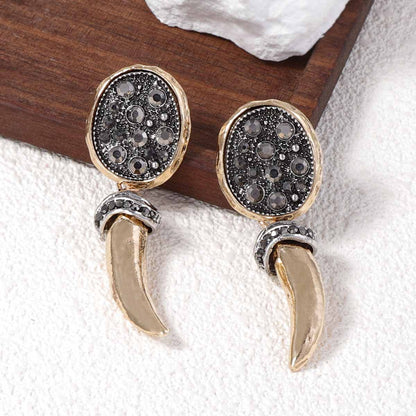 Vintage-Inspired Gleaming Animal Horn-Shaped Earrings – High-End Chic and Versatile Casual Wear for Everyday Style