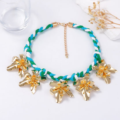 Bohemian Handmade Woven Flower Pendant Necklace for Women - Unique, Artisan-Designed, and Eye-Catching Statement Jewelry