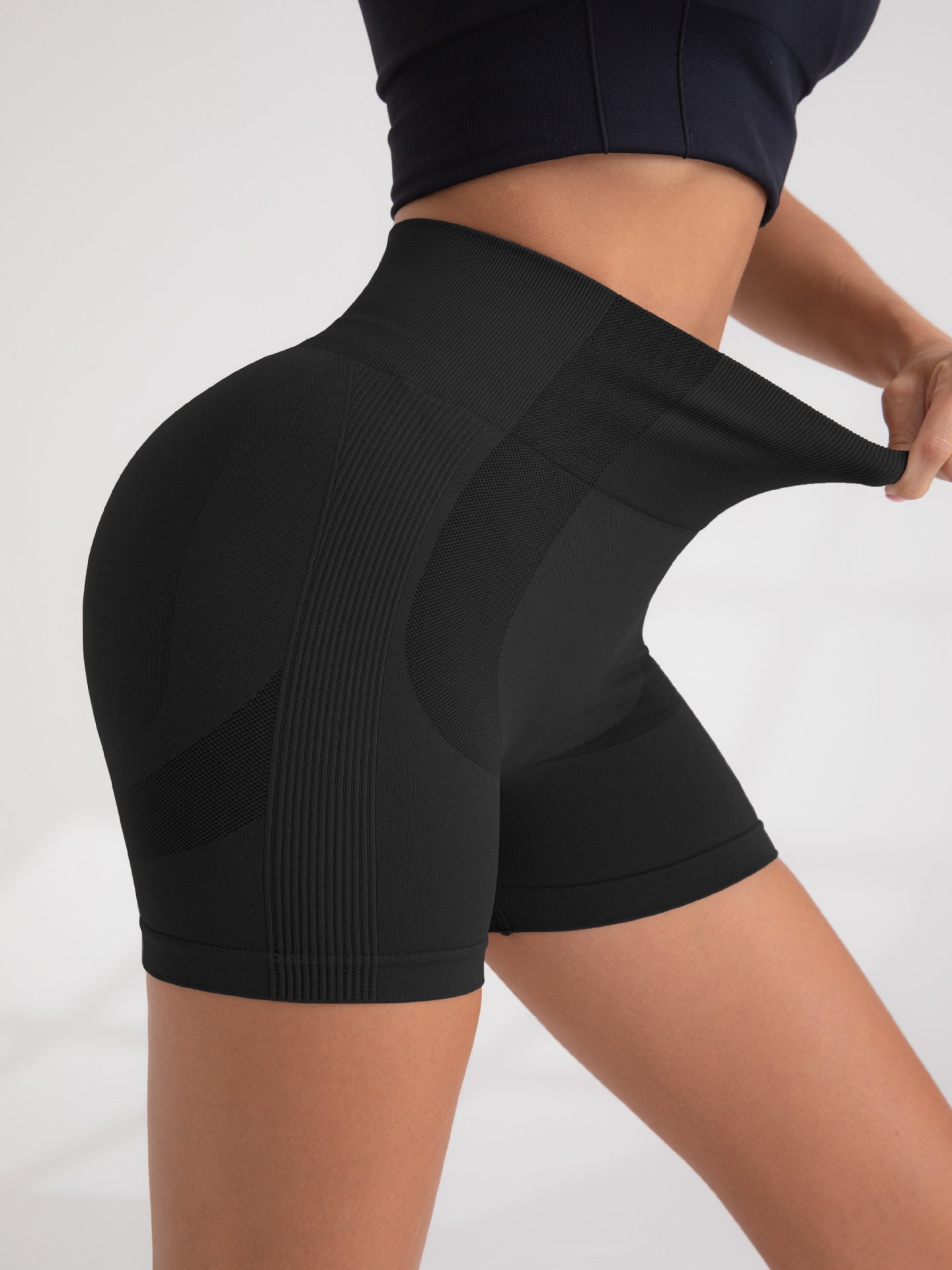 High Waisted Seamless Yoga Shorts for a Lifted Peach Butt Breathable Quick Dry Athletic Running Shorts for Gym and Fitness