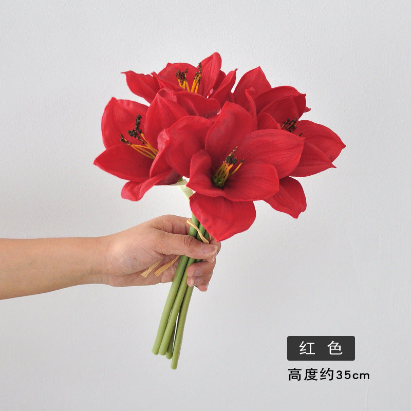 Realistic Zhu Ding Lan Faux Flower Arrangement - 5-Stem PU Silk Flower Bouquets for Home Living Room Décor - Elegant Touch of Authenticity in Gentleman Red