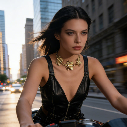 Unique Statement Alloy Animal-Insect Layered Choker Necklace - Exquisite Hip-Hop Punk Style for Bold Fashion Lovers