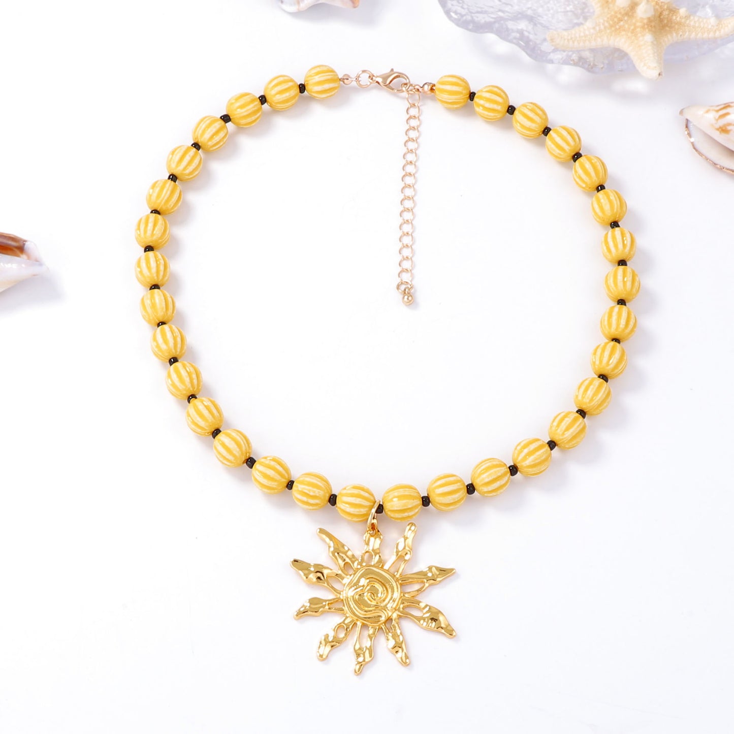 Stylish Minimalist Alloy Sunflower Pendant Necklace with Beads - Perfect Everyday Jewelry for Work and Casual Outfits