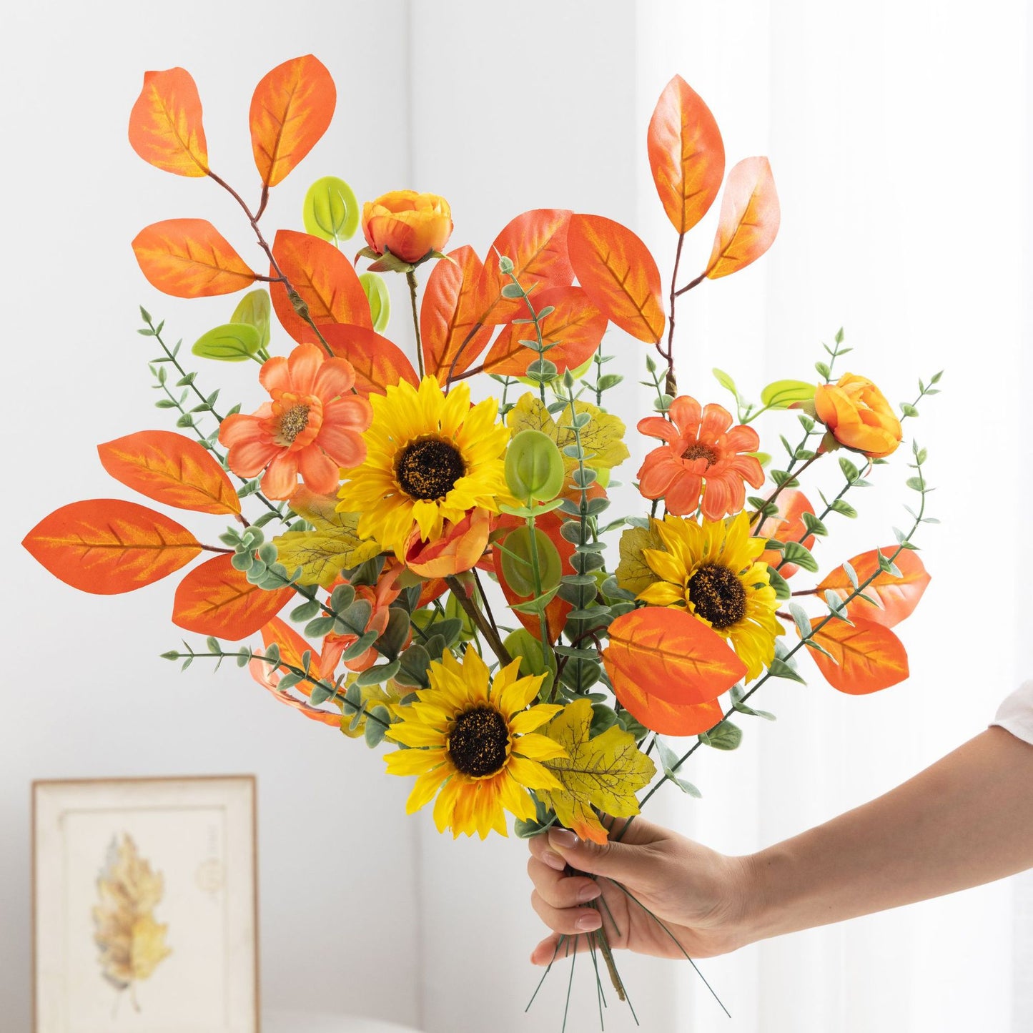 Stunning Autumn Sunflower Bouquet – Realistic Artificial Floral Arrangement for Creative and Minimalist Home Decor, Perfect for Living Room Display