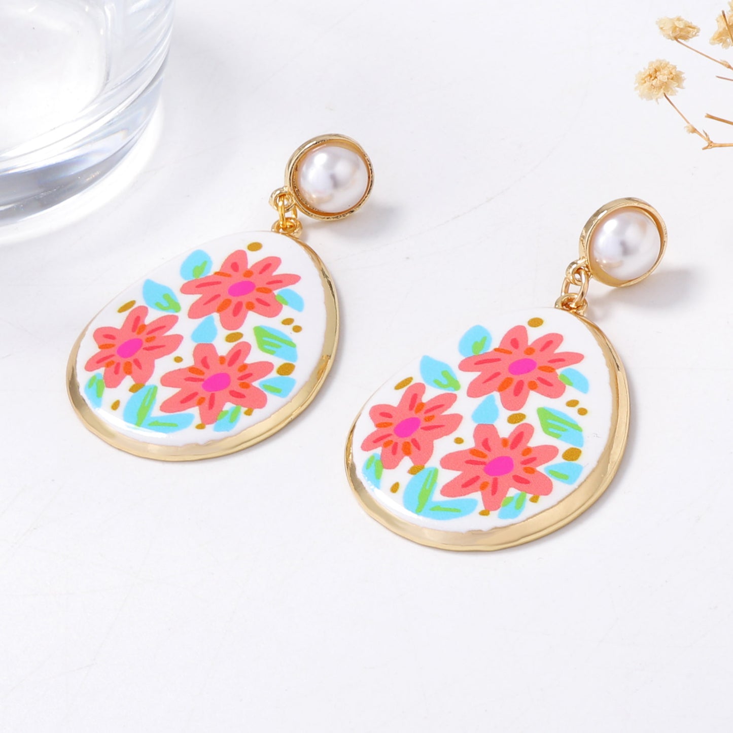Charming and Elegant Alloy Floral Print Pearl-Like Drop Earrings - Minimalist Fresh Design for Everyday Casual and Workwear