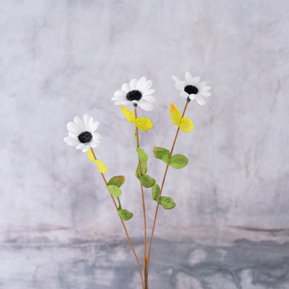 Stunning INS-Style Faux Three-Pronged Daisy Home Decor - Perfect for Weddings & Celebrations - YC1107