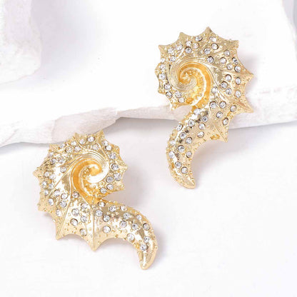 Exquisite Ocean-Inspired Luxury Statement Pearl Shell Alloy Earrings with Sparkling Zircon Stones for Unique Style