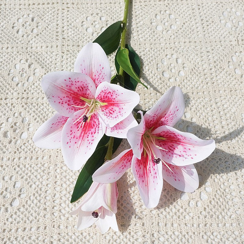 Realistic Sunlit Lily Artificial Flowers for Home Décor - Perfect for Weddings, Celebrations & Everyday Display