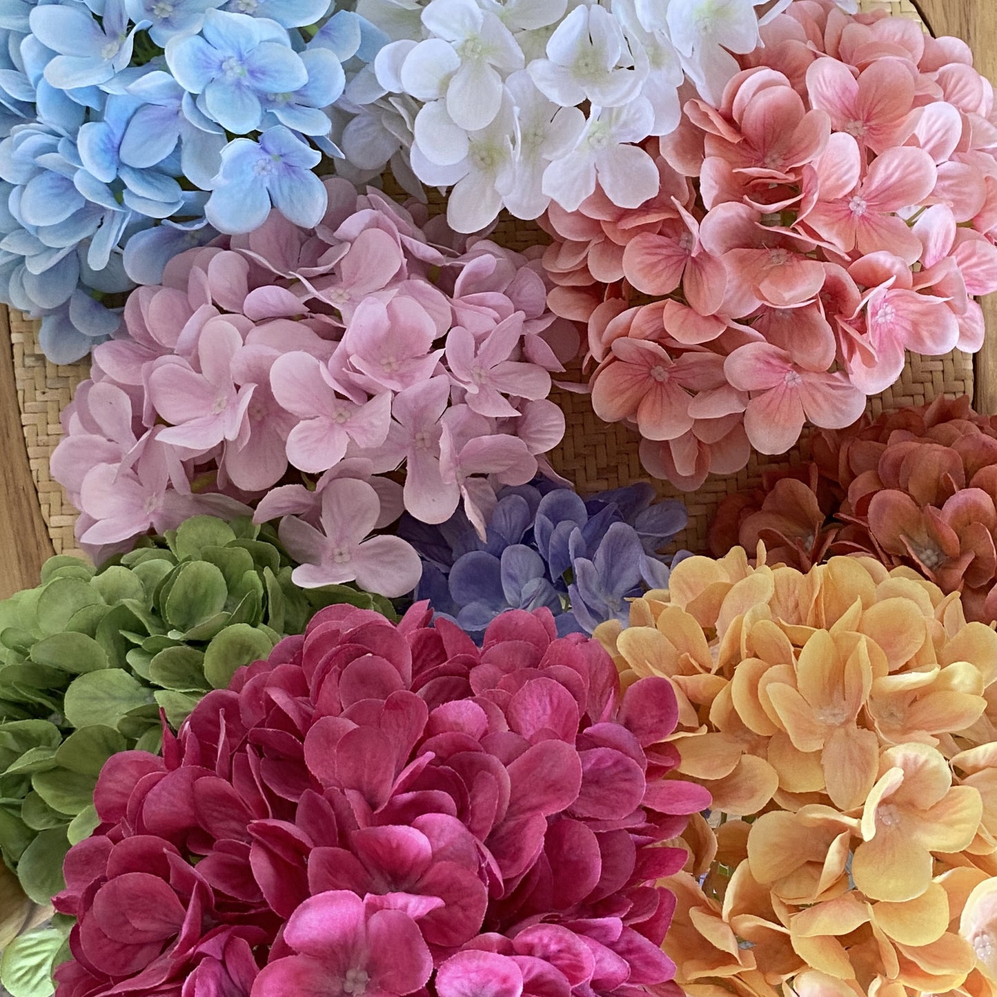 20cm Large Artificial Hydrangea Flower Head - 120 Vibrant Silk Blossoms Perfect for Weddings, Home Decor, and Photography Props