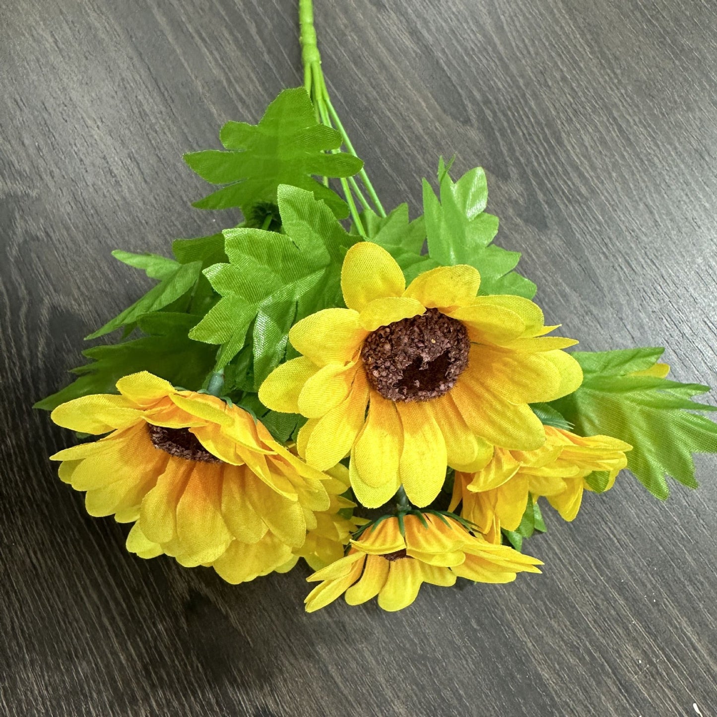 Realistic 7-Head Artificial Sunflower Bouquet - Perfect for Home Decor, Wedding Celebrations, Event Design, and Photography Props