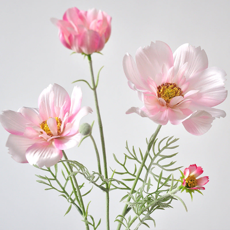 Lifelike Velvet Queen Cosmos Flower - Elegant Faux Floral Home Decor Arrangement, Single Large Gerbera Daisy for Simple and Stylish Interior Accents