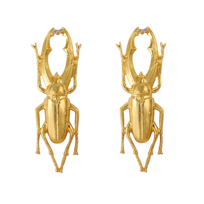 Chic Vintage-Inspired Alloy Beetle Stud Earrings for Women – Bold, Unique Design with High-End Aesthetic Appeal