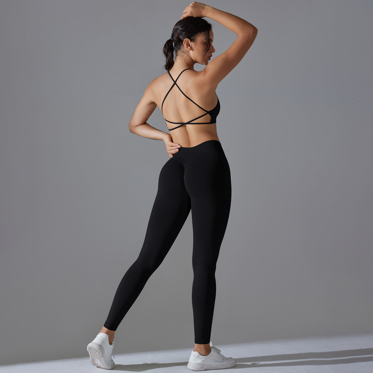 Seamless Cross Back Sport Bra and High Waisted Ruched Leggings Set for Yoga Fitness and Everyday Comfort